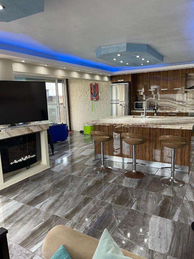 Luxury Apartment First Line Sea By Makhome Messagala Néa Meságkala Zewnętrze zdjęcie