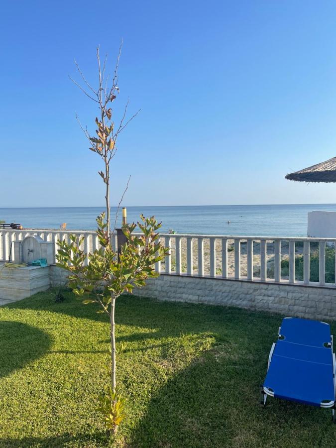 Luxury Apartment First Line Sea By Makhome Messagala Néa Meságkala Zewnętrze zdjęcie
